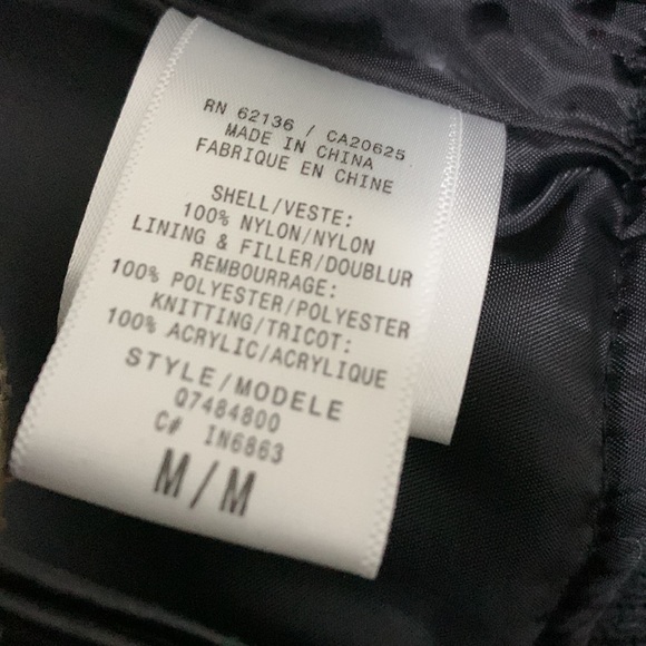 Guess Vest size M - Picture 5 of 5